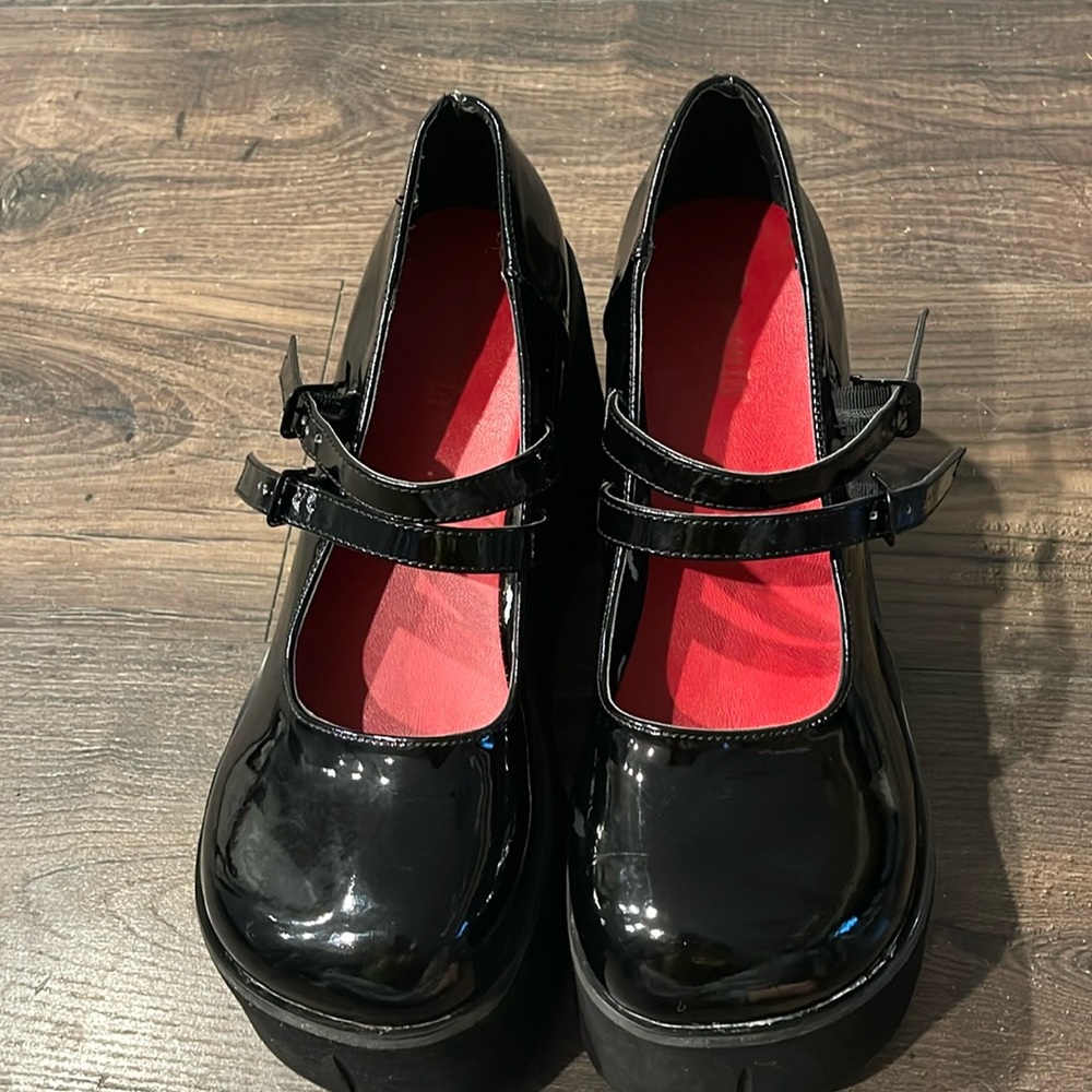 Demonia size 12 platforms. Keira-08